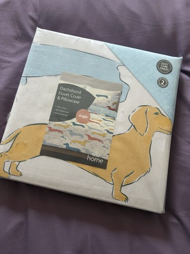 Dachshund sausage dog duvet - dog,