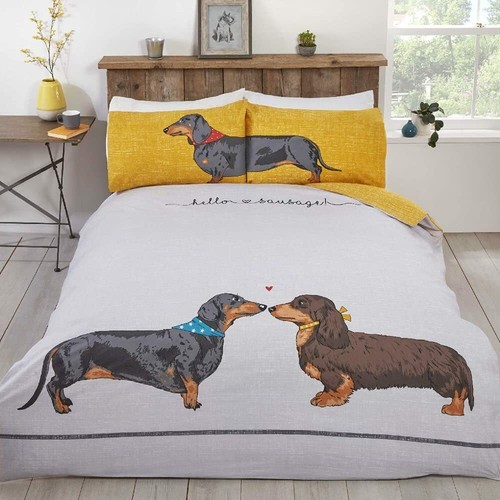 Dachshund sausage dog - dog, duvet