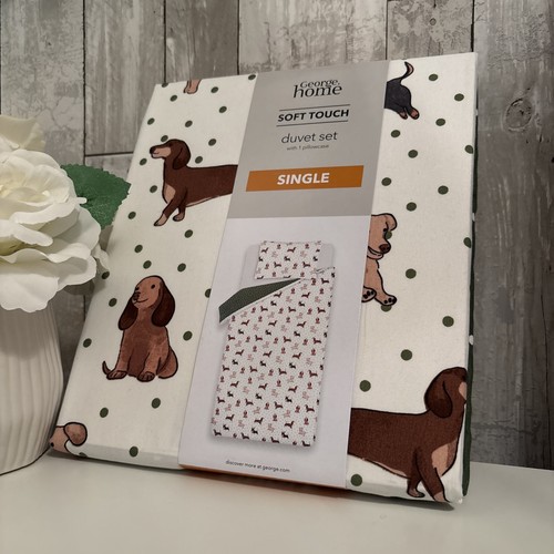 Dachshund sausage dog - dachshund, single