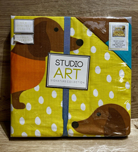 Studio art signature - signature, dolly